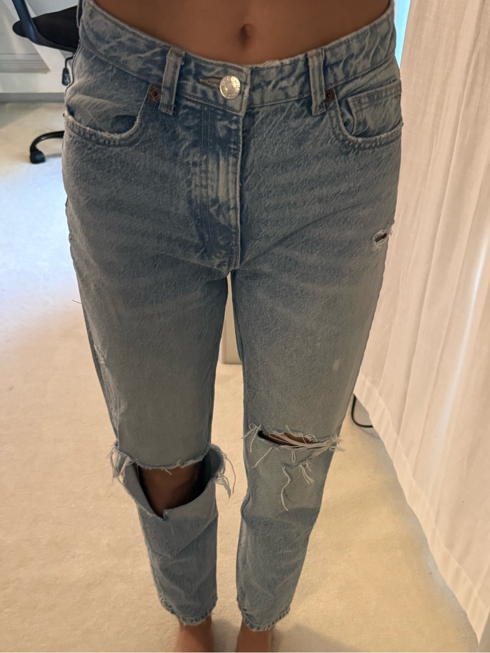 Zara Light Blue Distressed High-Rise Jeans
